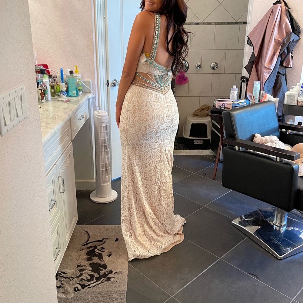 Prom dress